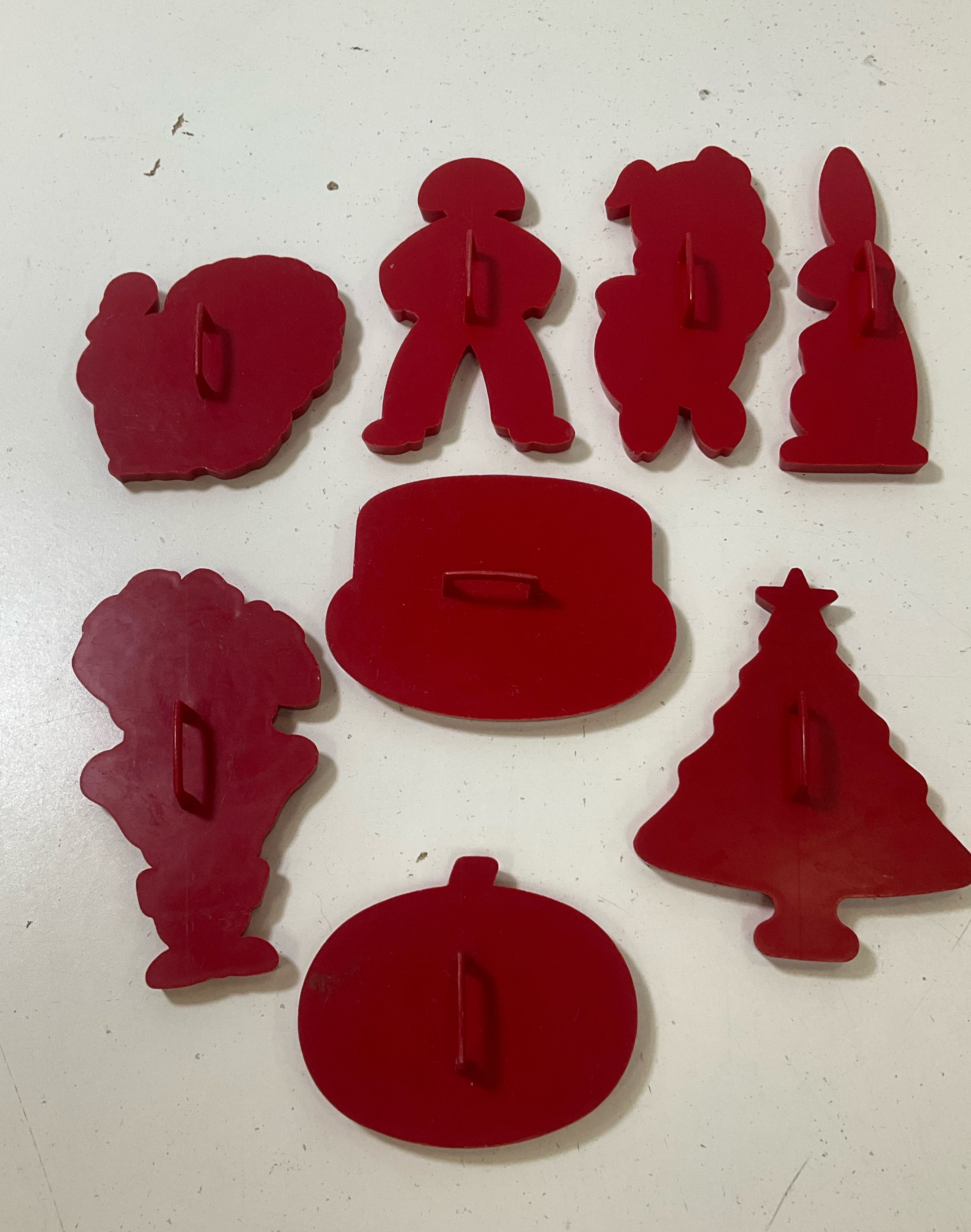 8 Vintage Red Tupperware Cookie Cutters Holiday Birthday Porky Pig Dutch Boy