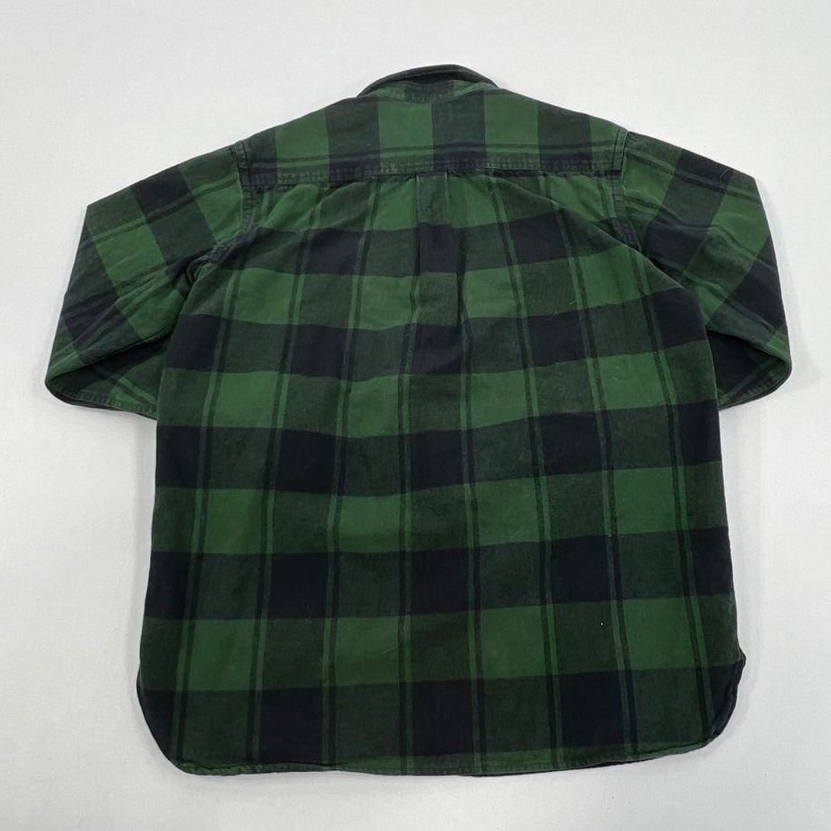 Men's LL Bean Green & Black Plaid Long Sleeve Button Up Shirt - Size Medium
