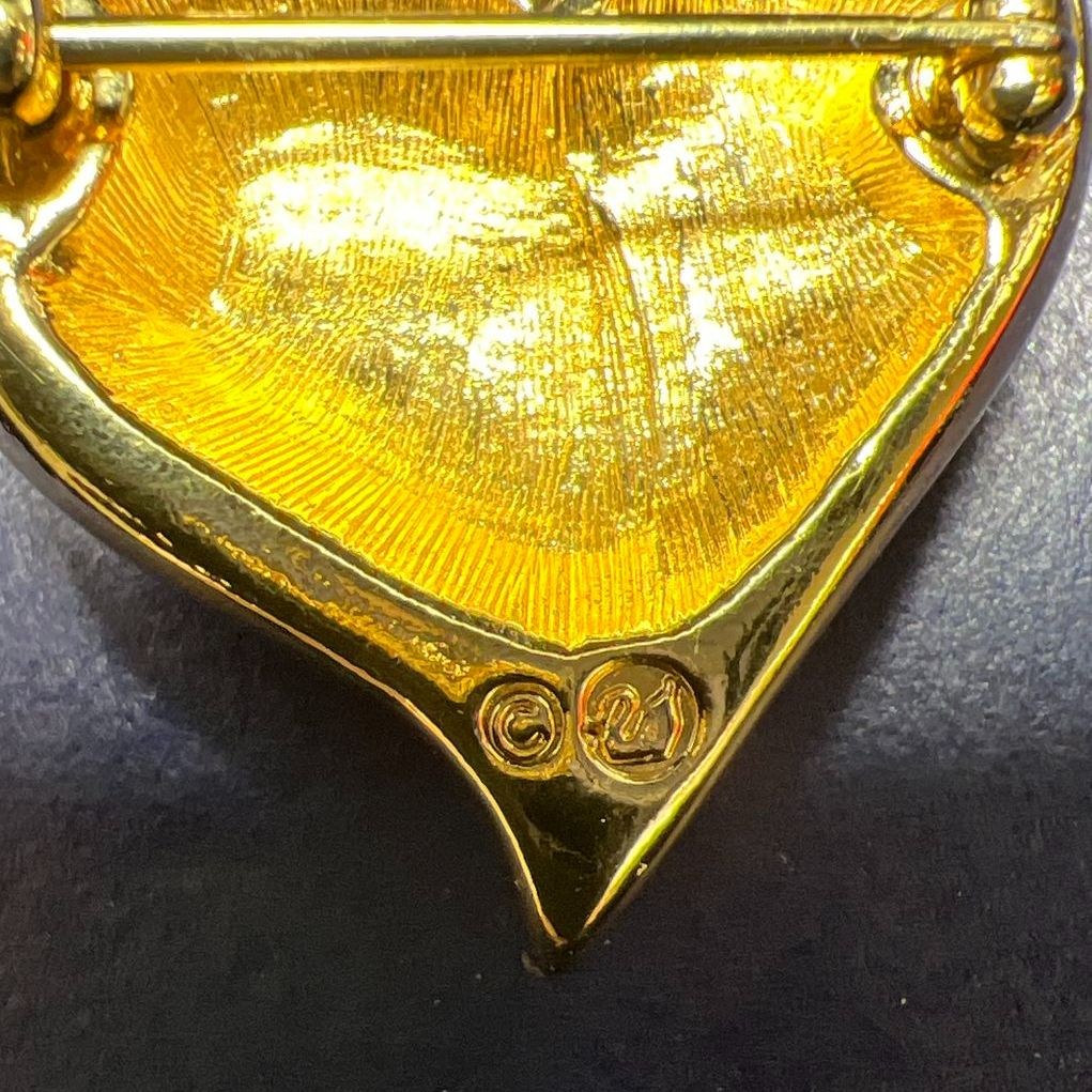 Swarovski Crystal Gold tone Heart Brooch in Box