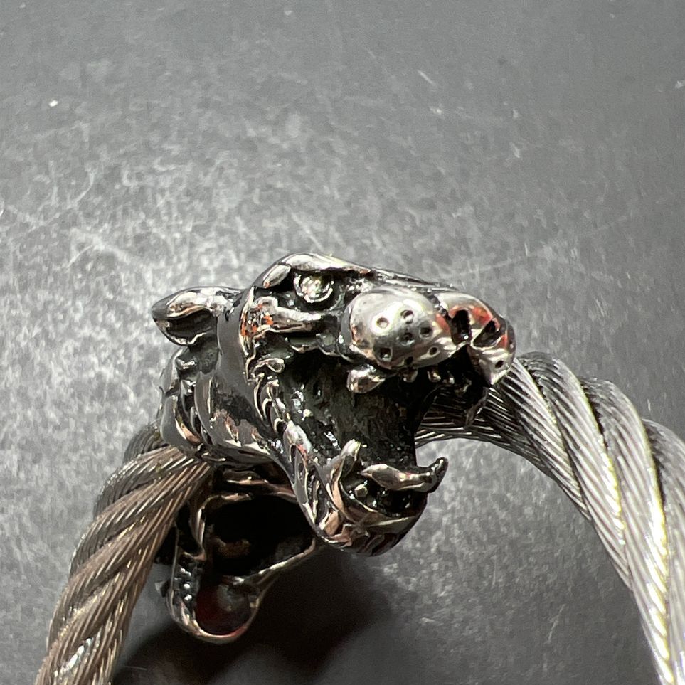 Big Cat Head Silver Tone Wrap Bracelet