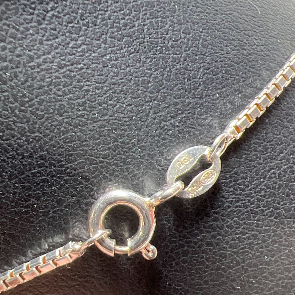 925 Sterling Silver Cross Pendant Box Chain Necklace
