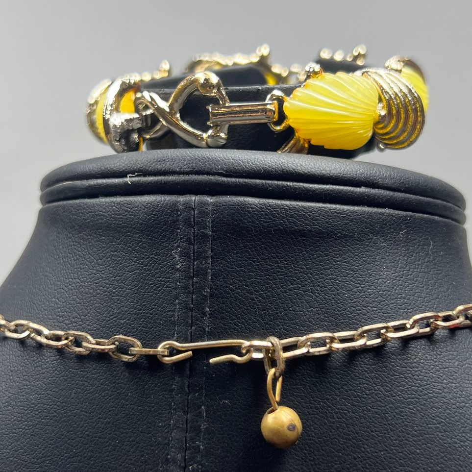 Vintage Yellow & Gold Tone Leafy Bracelet Necklace Set
