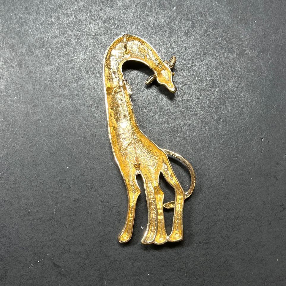 Large Giraffe Enamel Green Rhinestone Gold Tone Brooch Pendant