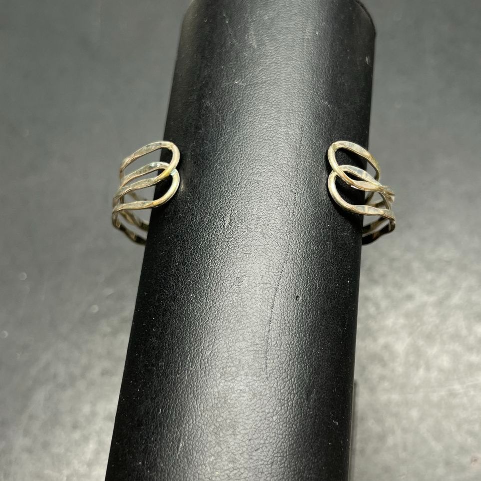 Sterling Silver Over Lapping Cuff Bracelet 10.09g