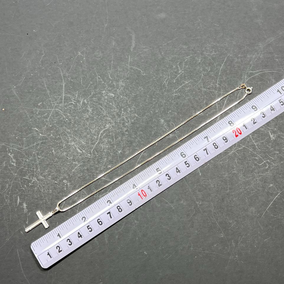 925 Sterling Silver Cross Pendant Box Chain Necklace