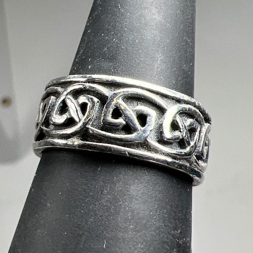 Sterling Silver Celtic Knot Ring Size 6.5 5.23g