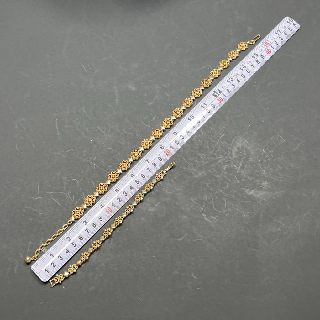 Vintage Avon Precious Pretenders Gold Tone Necklace and Bracelet