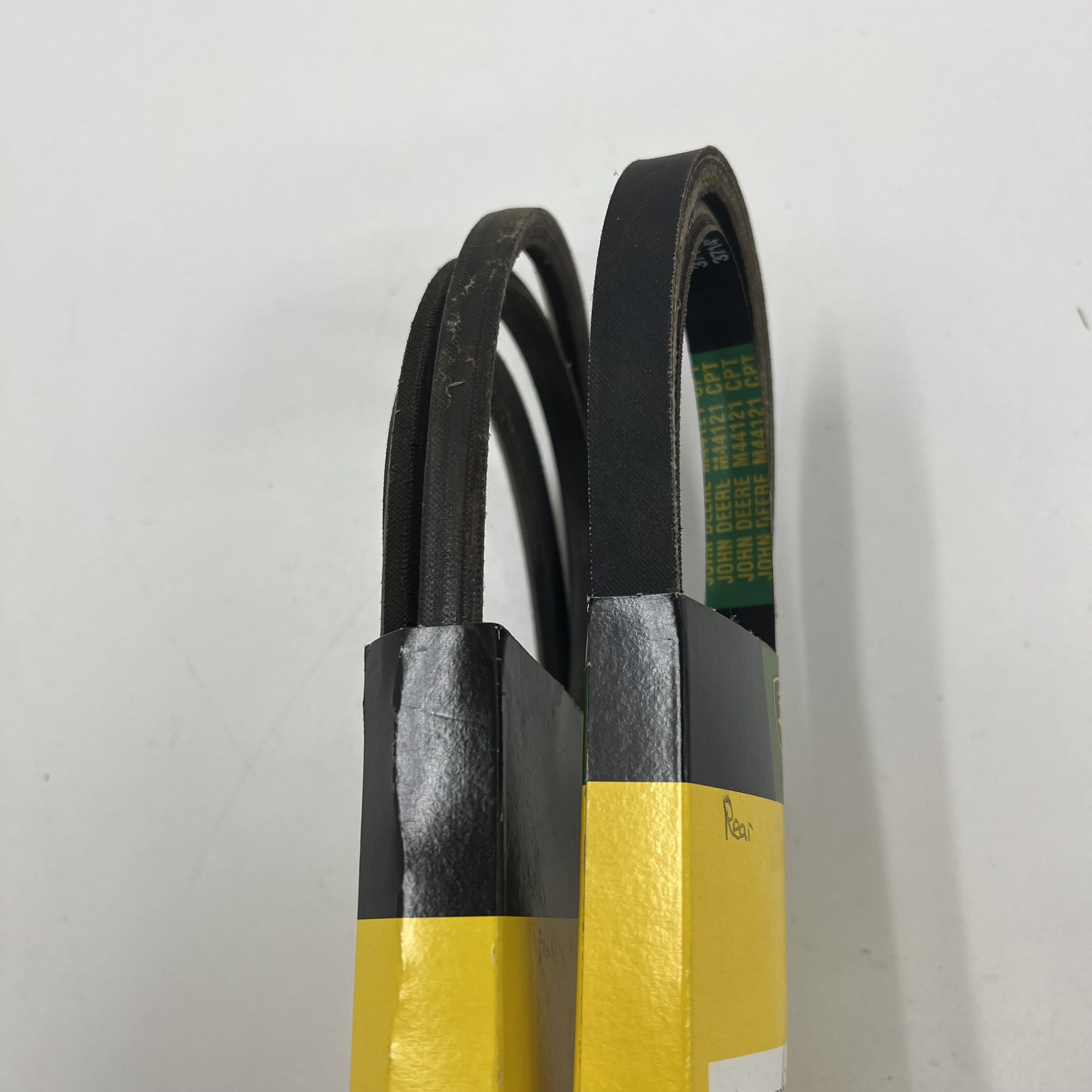 John Deere OEM V-Belt Lot 2 M41960 M44121 Mower Deck Traction Drive Belts