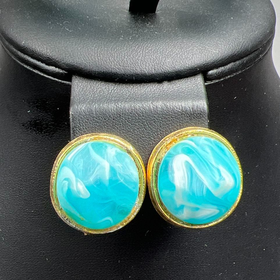 Vintage Kramer Blue Swirl Bracelet and Clip On Earrings Gold Tone Set
