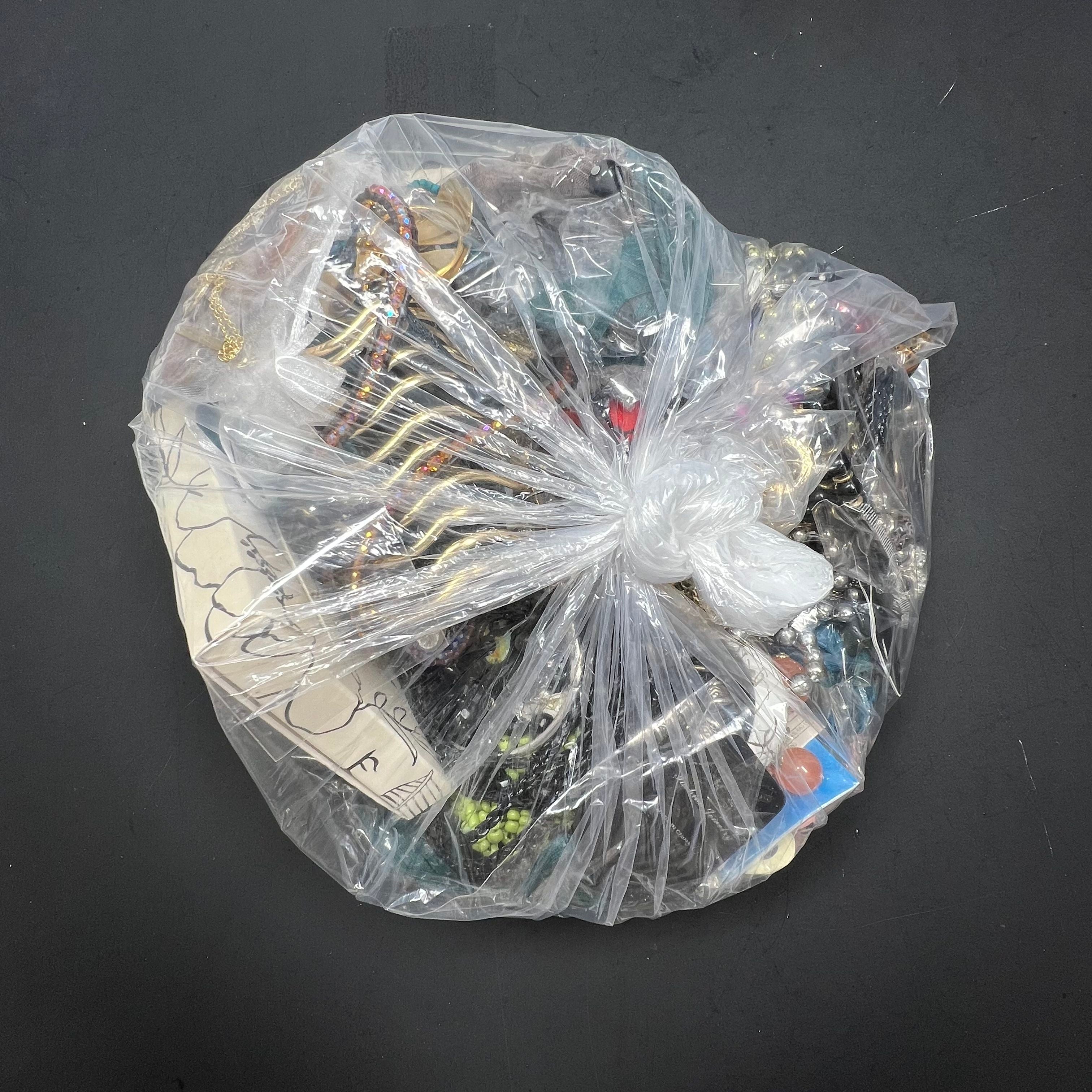 5 LB Wearable Costume Jewelry Mystery Mixed Items Bag