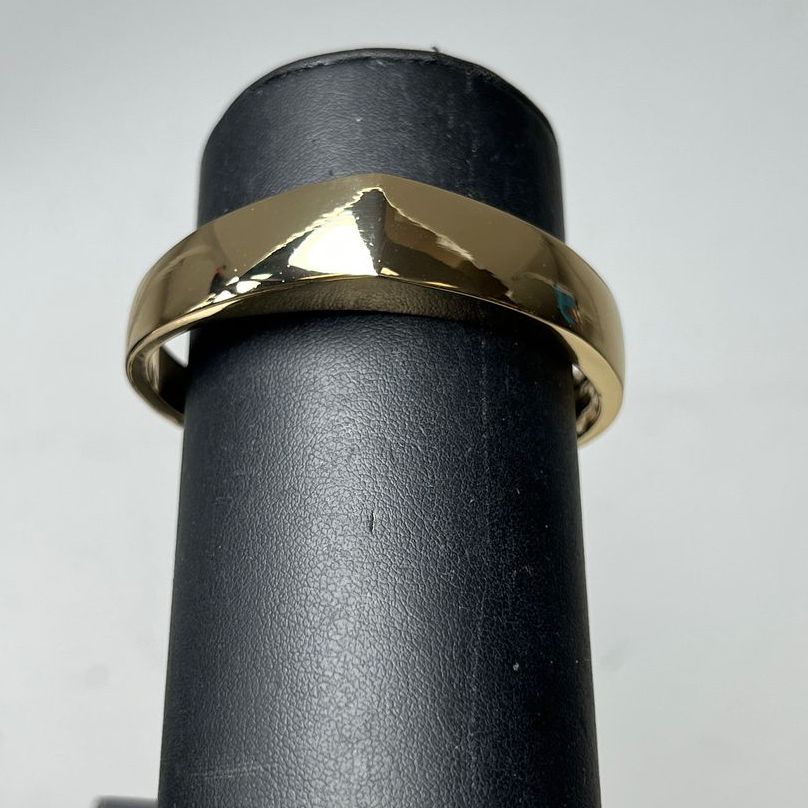 Asymmetrical Gold Tone Bracelet with Chain