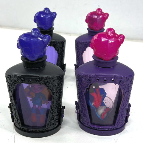 Mattel Monster High Minis Potion Display Case Playset Lot 4 Figures Toy