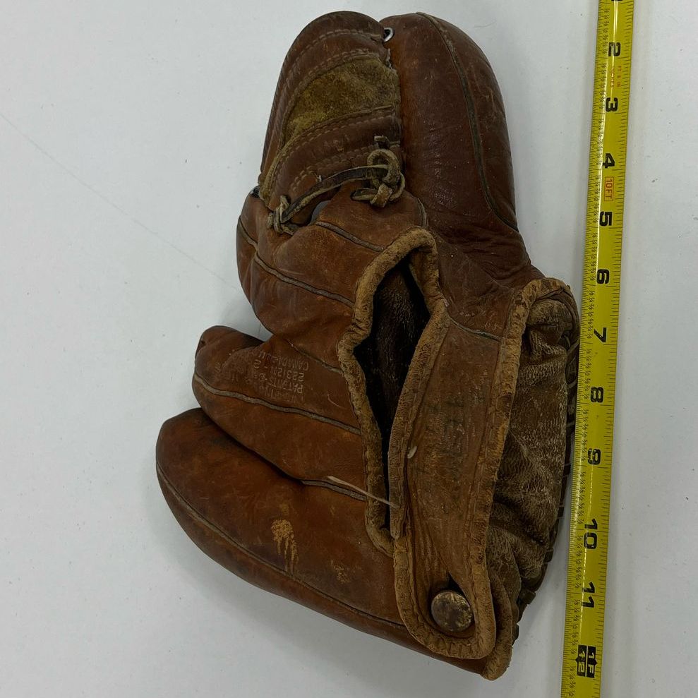 Collectible Vintage JC Higgins 1621 Leather Baseball Catcher Glove Mitt w/Button