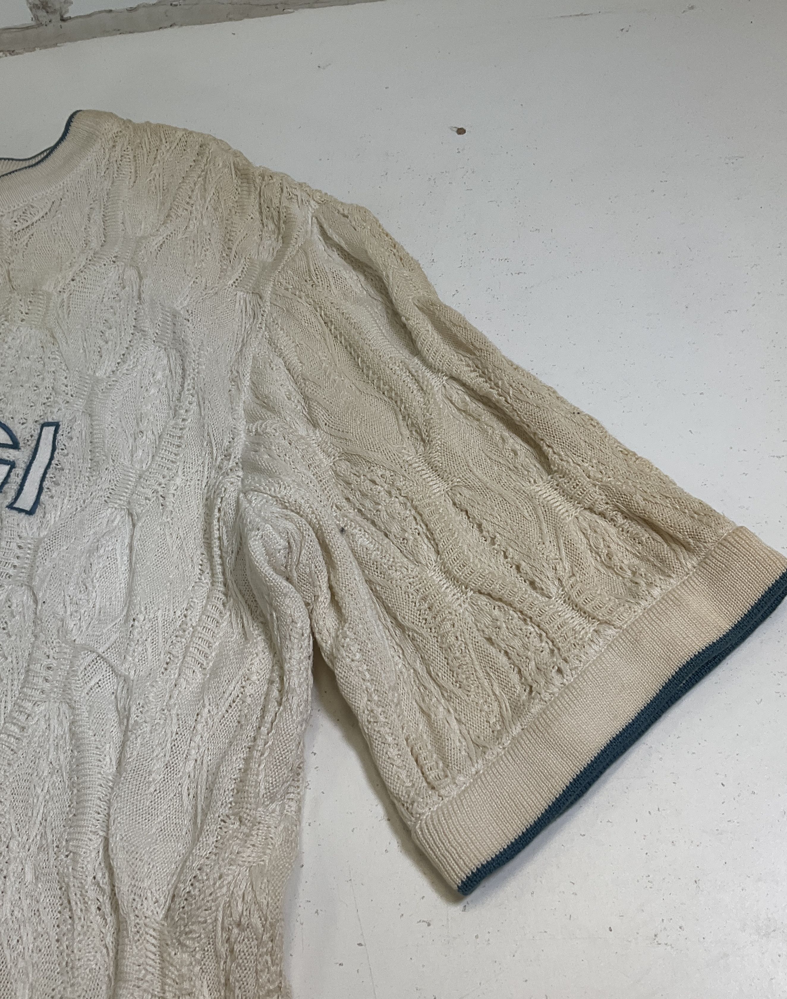 Coogi Basics White 3D Knit Textured Short Sleeve Sweater Men's Size L READ