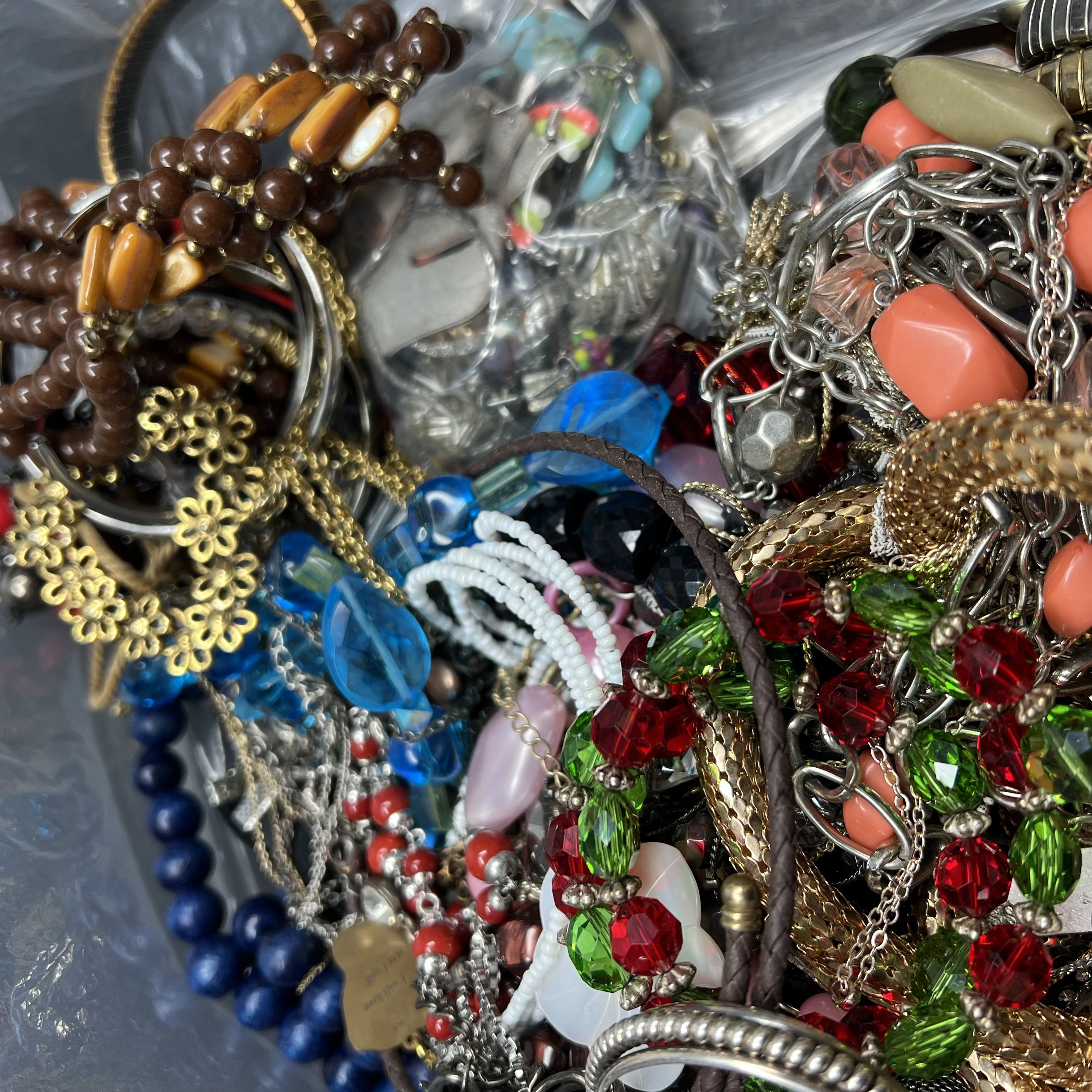 5LB Wearable Costume Jewelry Mixed Items Bag