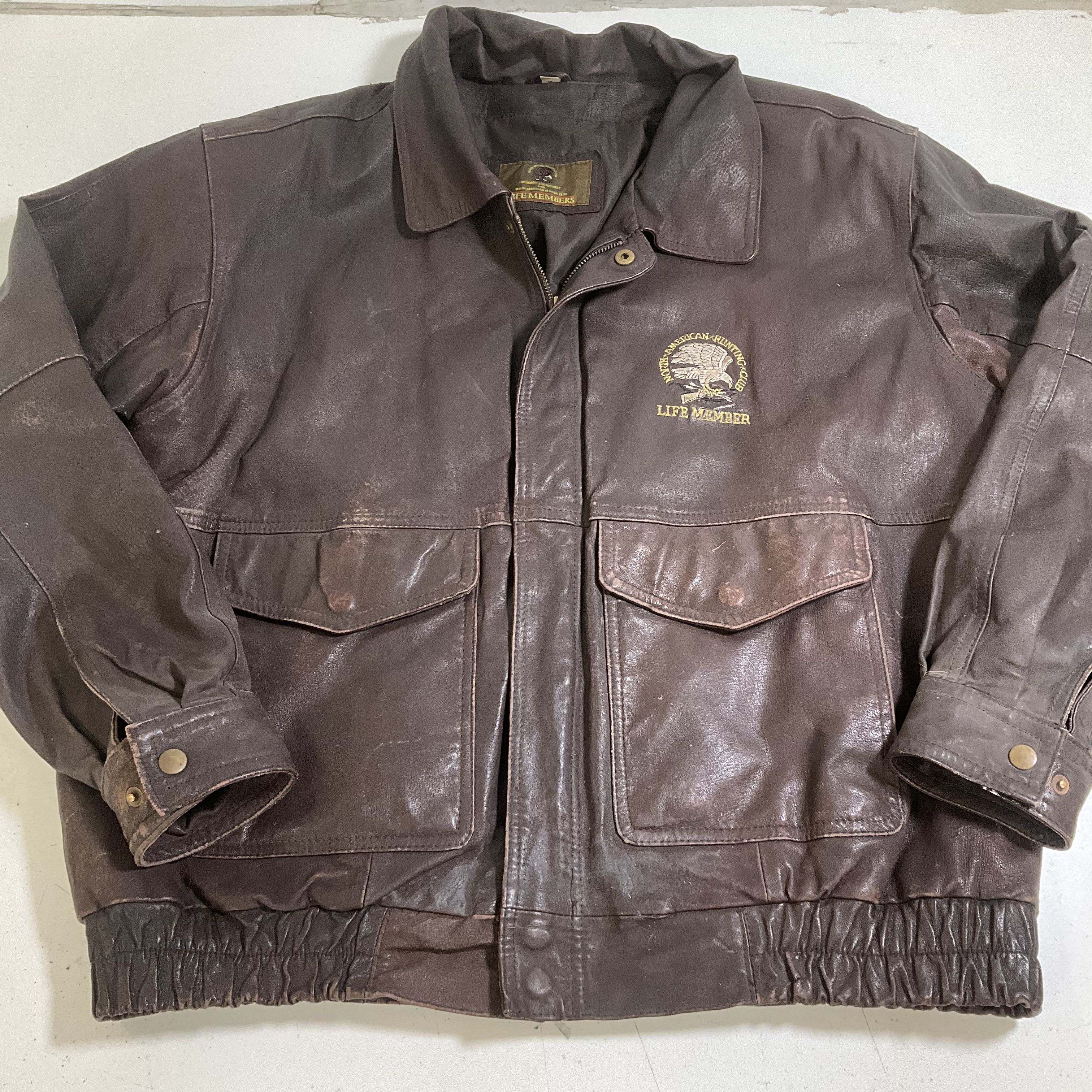 Vintage 90s North American Hunting Club Leather Bomber Jacket Mens XL Life