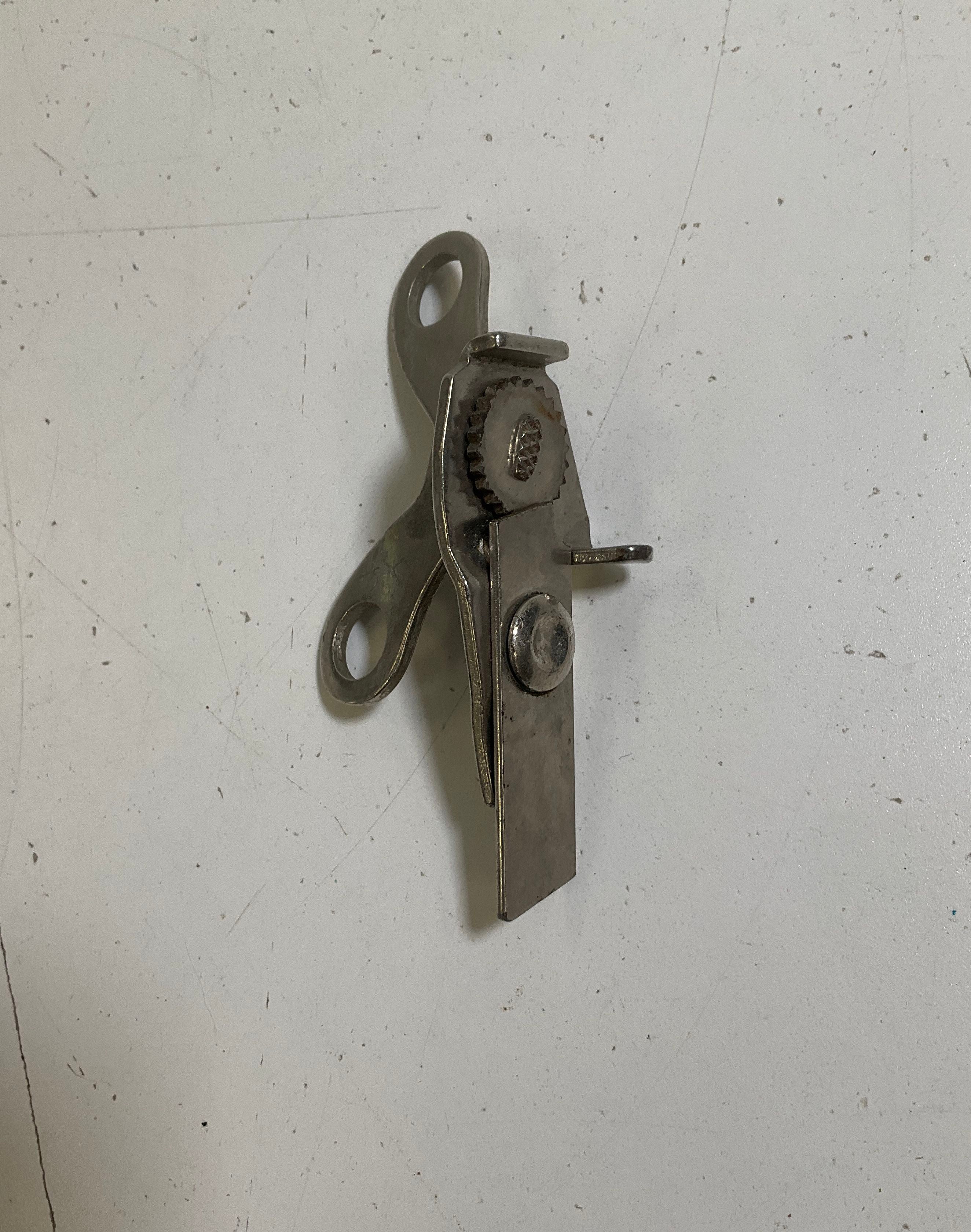 Vintage Can Opener Lot 4 Vaughan's Swing-A-Way Ekco Wall Mount Parts USA