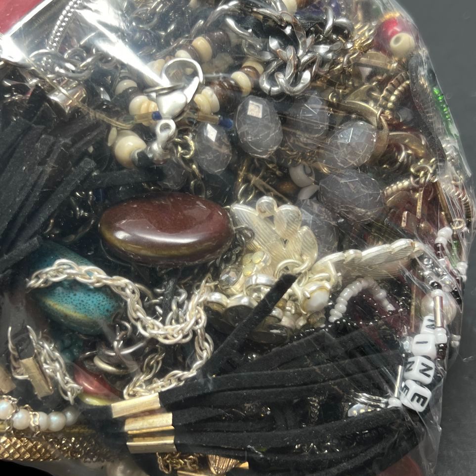 5 Lbs Costume Jewelry Grab Bag As Is