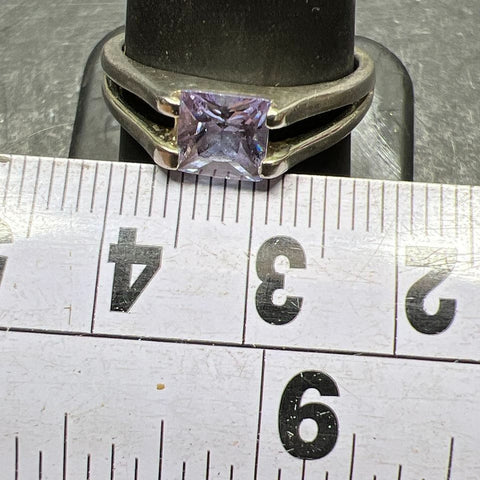 925 Sterling Silver Purple Rhinestone Ring Size 8.5 3.95g