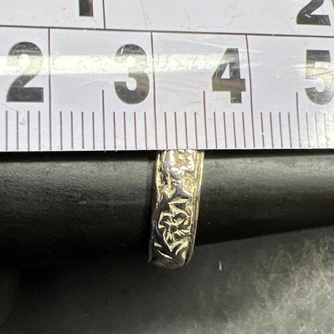 Small 925 Sterling Silver Floral Band Ring Size 4 3.06g