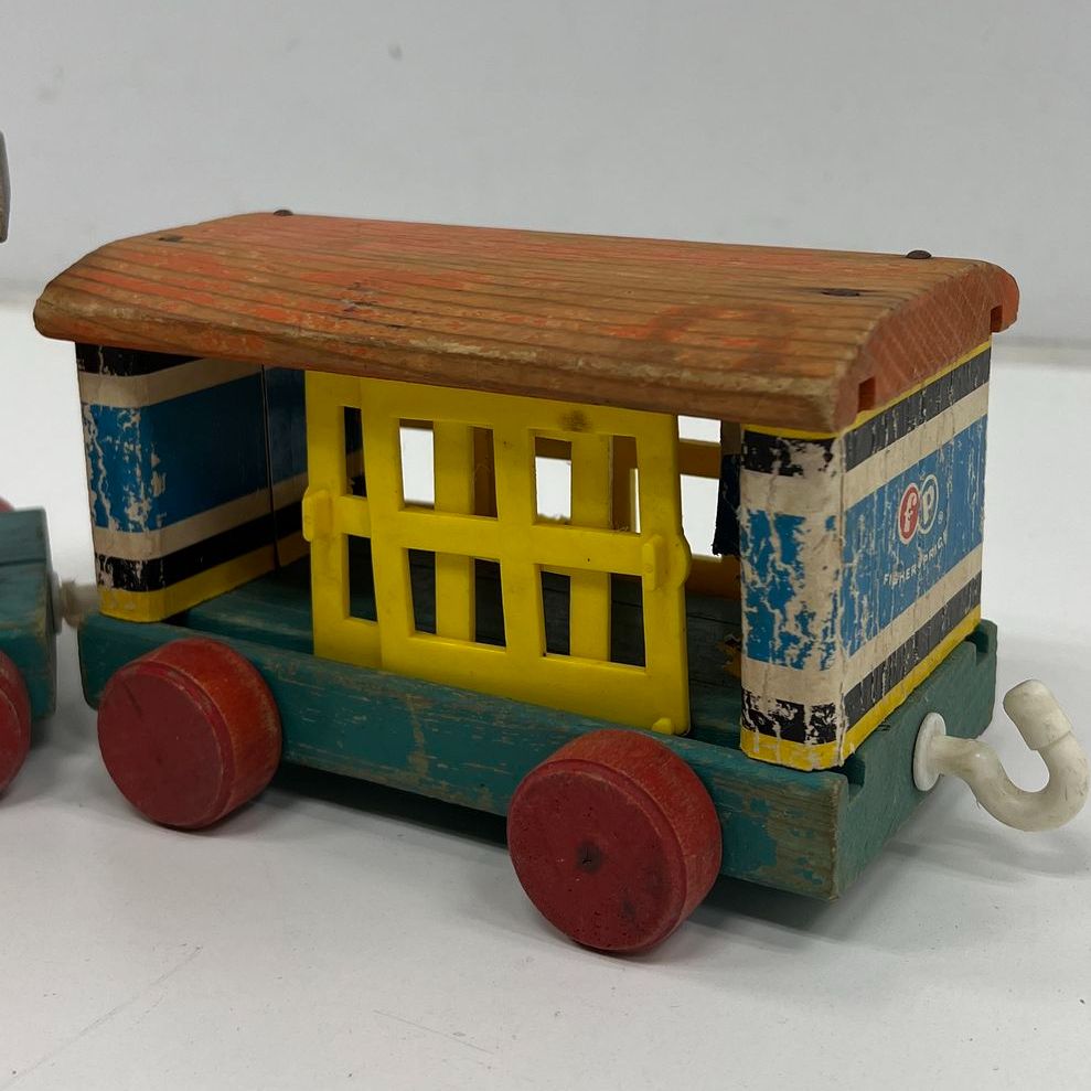 Vintage 1950s Fisher Price #999 Huffy Puffy Train Wood Pull Toy Litho