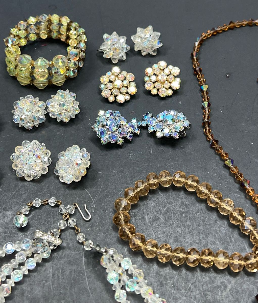 Multifaceted Sparkling Aurora Borealis Beaded Jewelry Lot