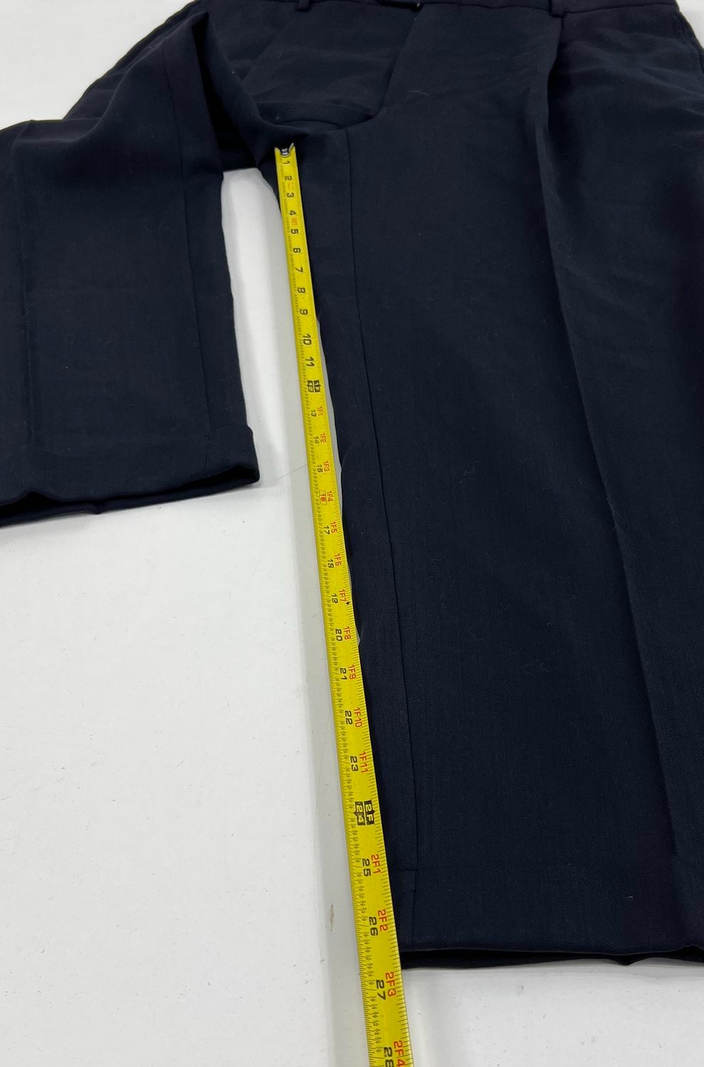 Men's Pierre Cardin Navy Blue 100% Wool Suit Jacket & Pants - Size 44Sx38W