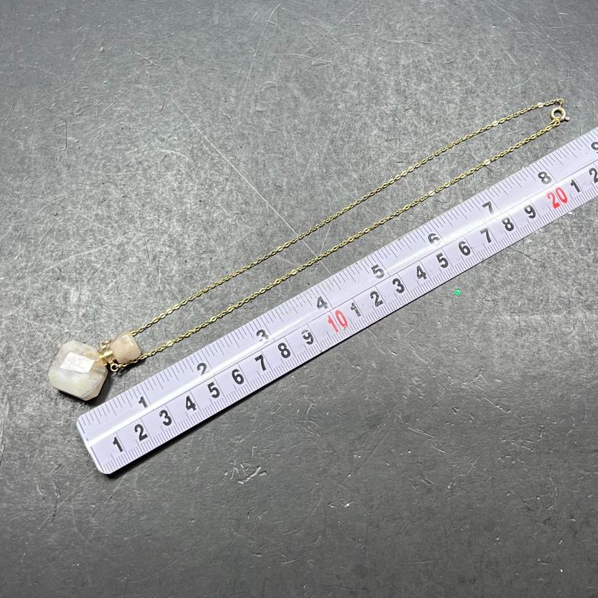 Beige White Marbled Stone Bottle Pendant Gold Tone Chain Necklace