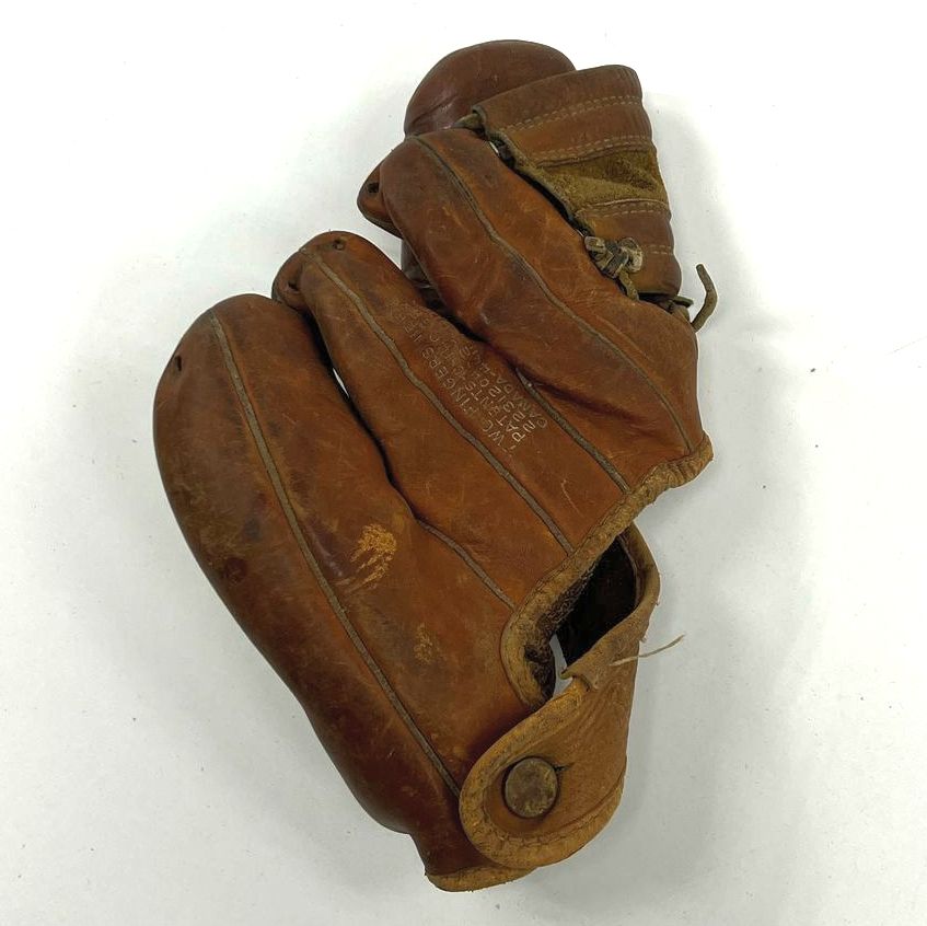 Collectible Vintage JC Higgins 1621 Leather Baseball Catcher Glove Mitt w/Button