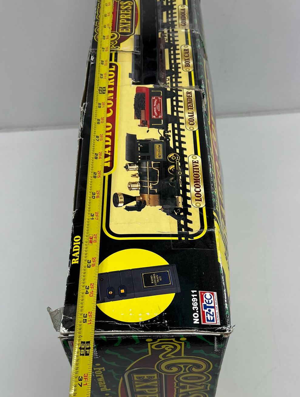 Collectible IOB Ez-Tec Radio Control Coastal Express Train Set #36911 UNTESTED