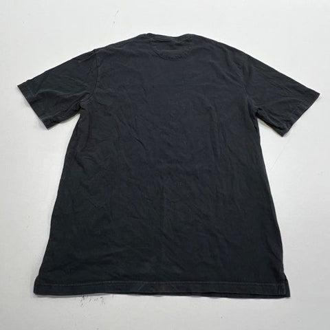 Duluth Trading Co Black T-shirt - Size Medium