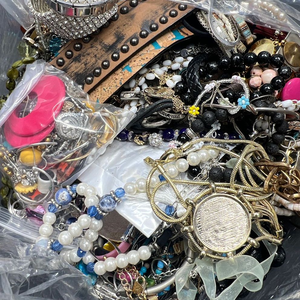 5LB Wearable Costume Mixed Jewelry Grab Bag