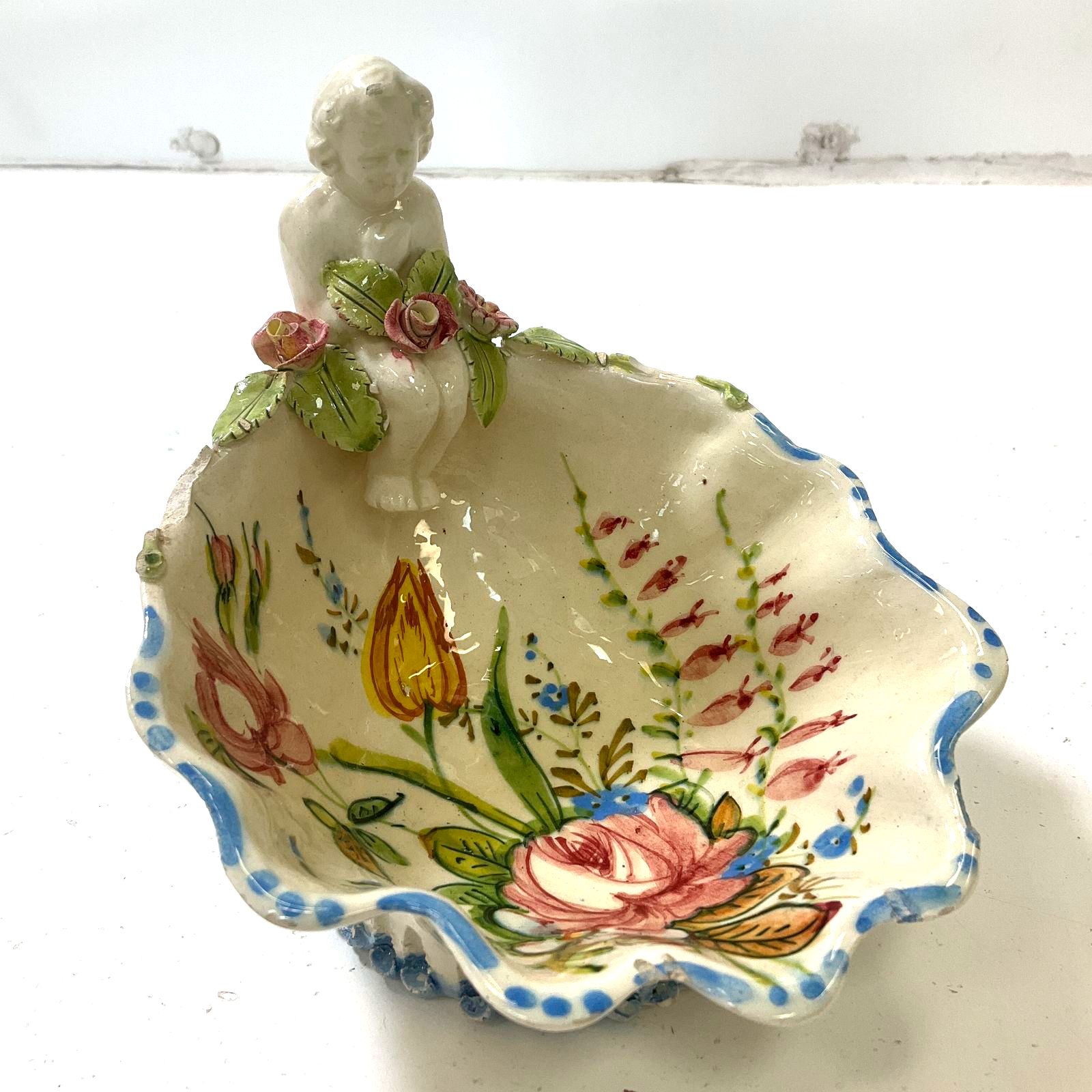 Majolica Capodimonte Style Nove Rose Cherub Dish Italian Renaissance Revival Vtg