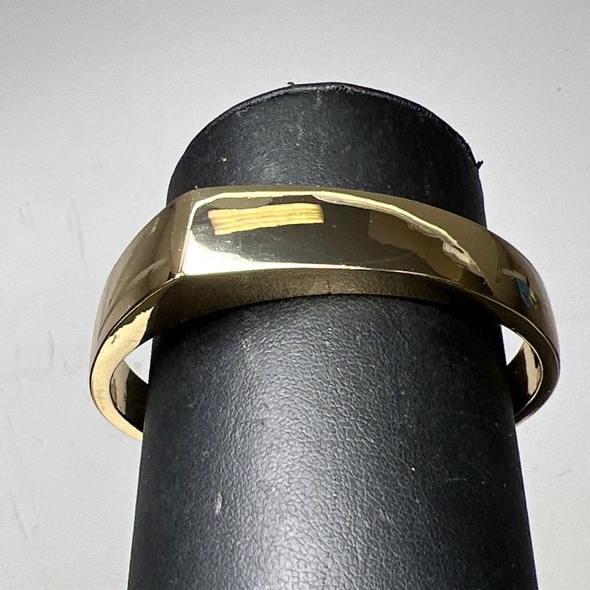 Asymmetrical Gold Tone Bracelet with Chain