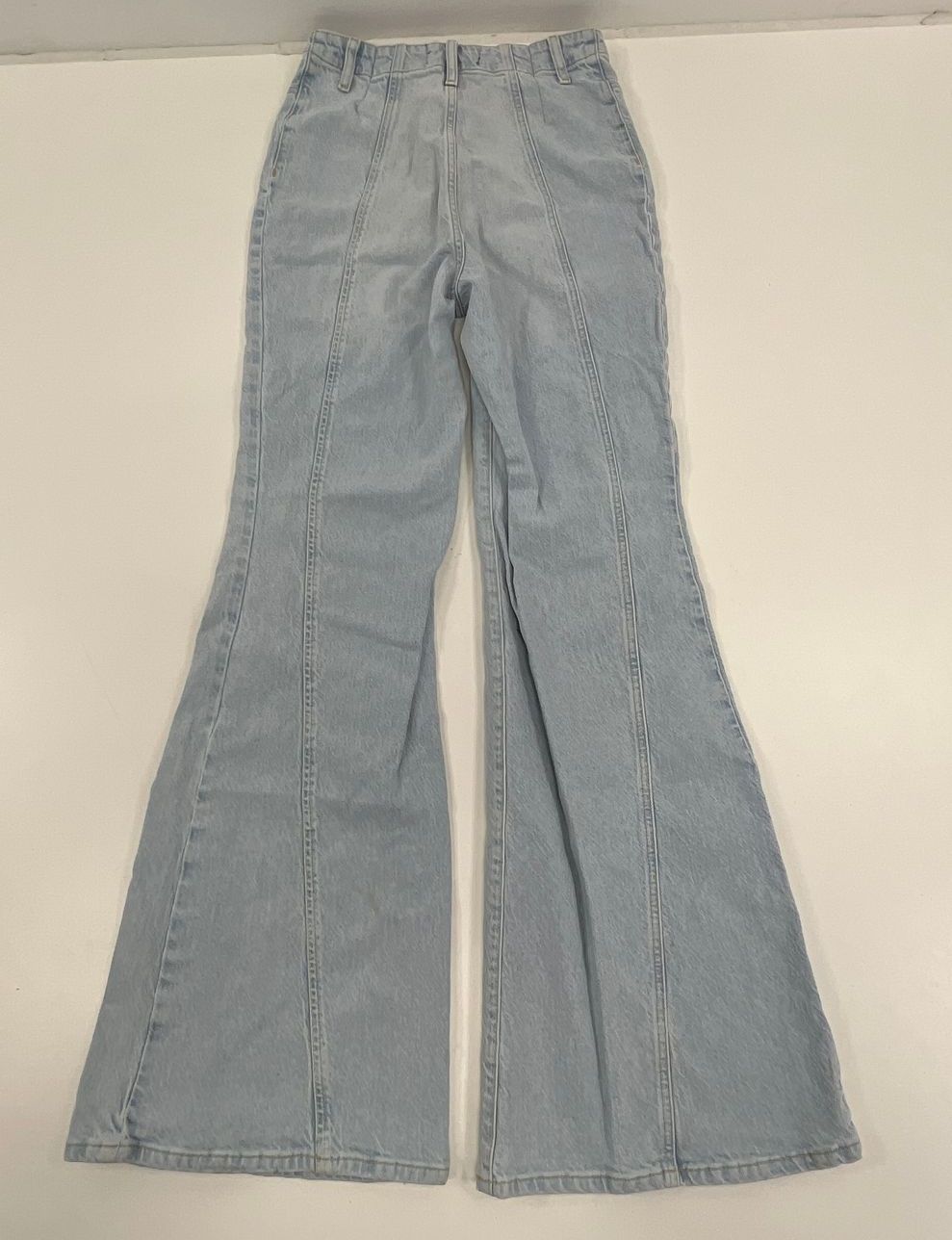 Women's Free People Light Wash Bellbottom Flare Denim Jeans - Size 29 *READ*