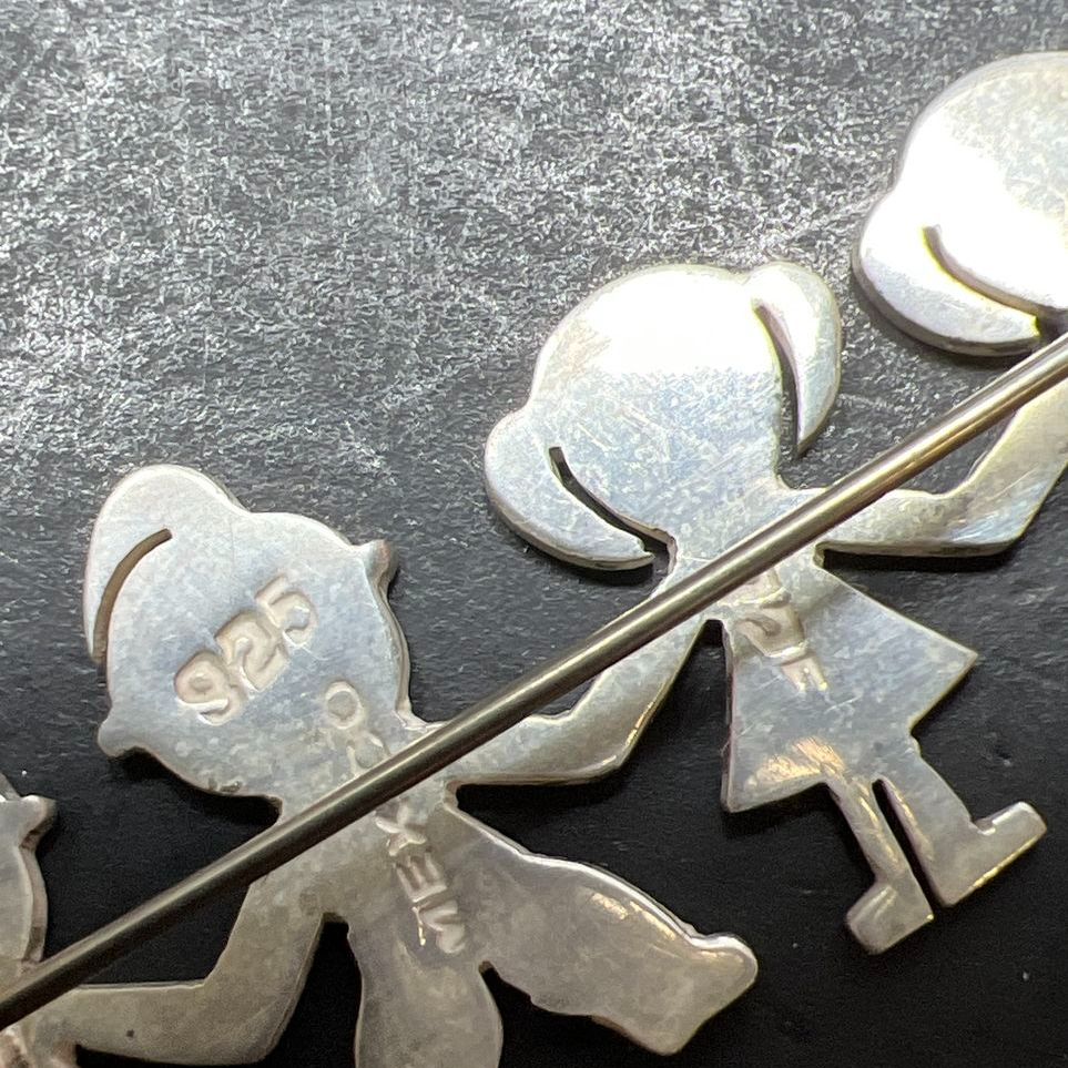 Mexico 925 Sterling Silver Girls and Boys Kids Brooch 6.84g