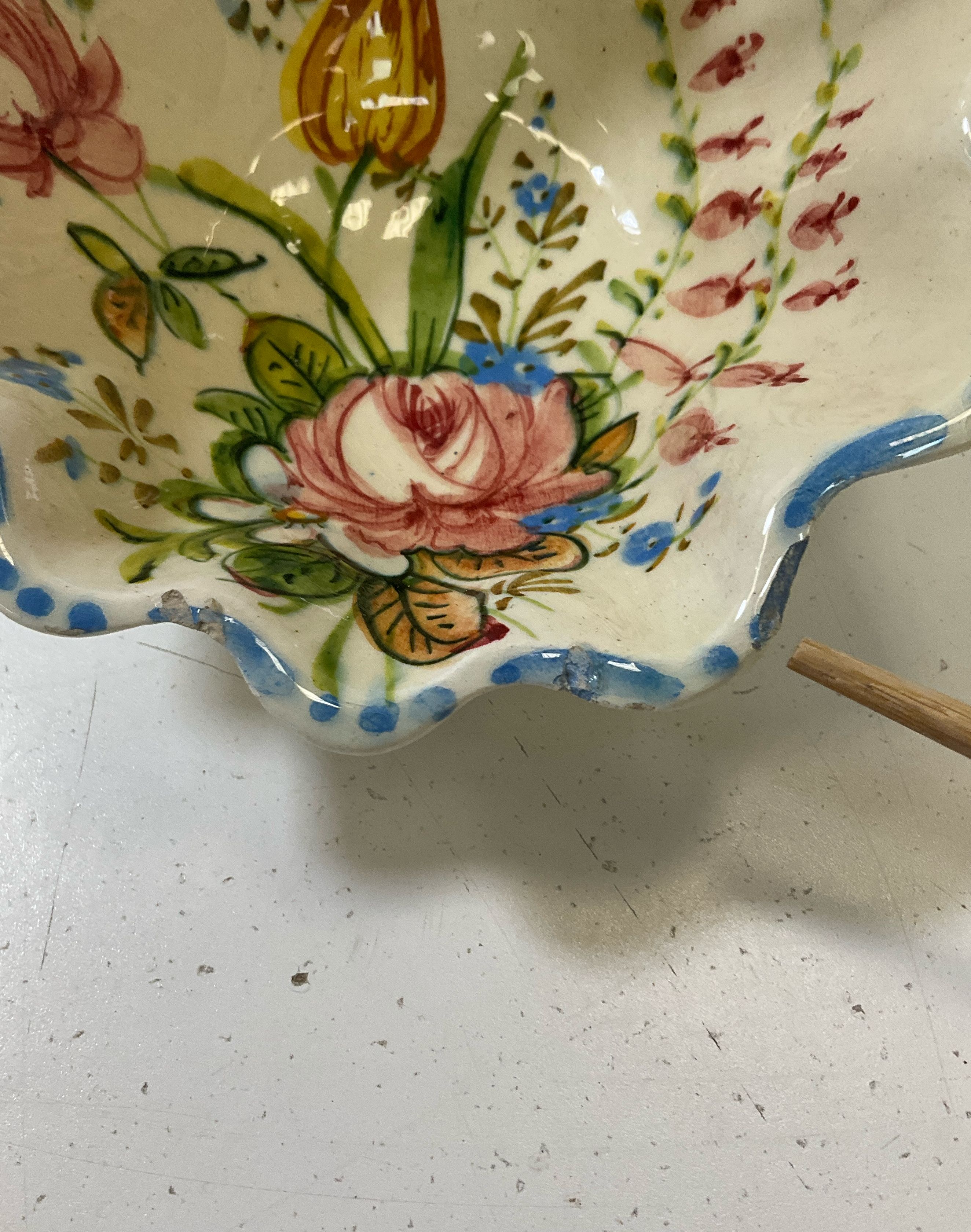 Majolica Capodimonte Style Nove Rose Cherub Dish Italian Renaissance Revival Vtg