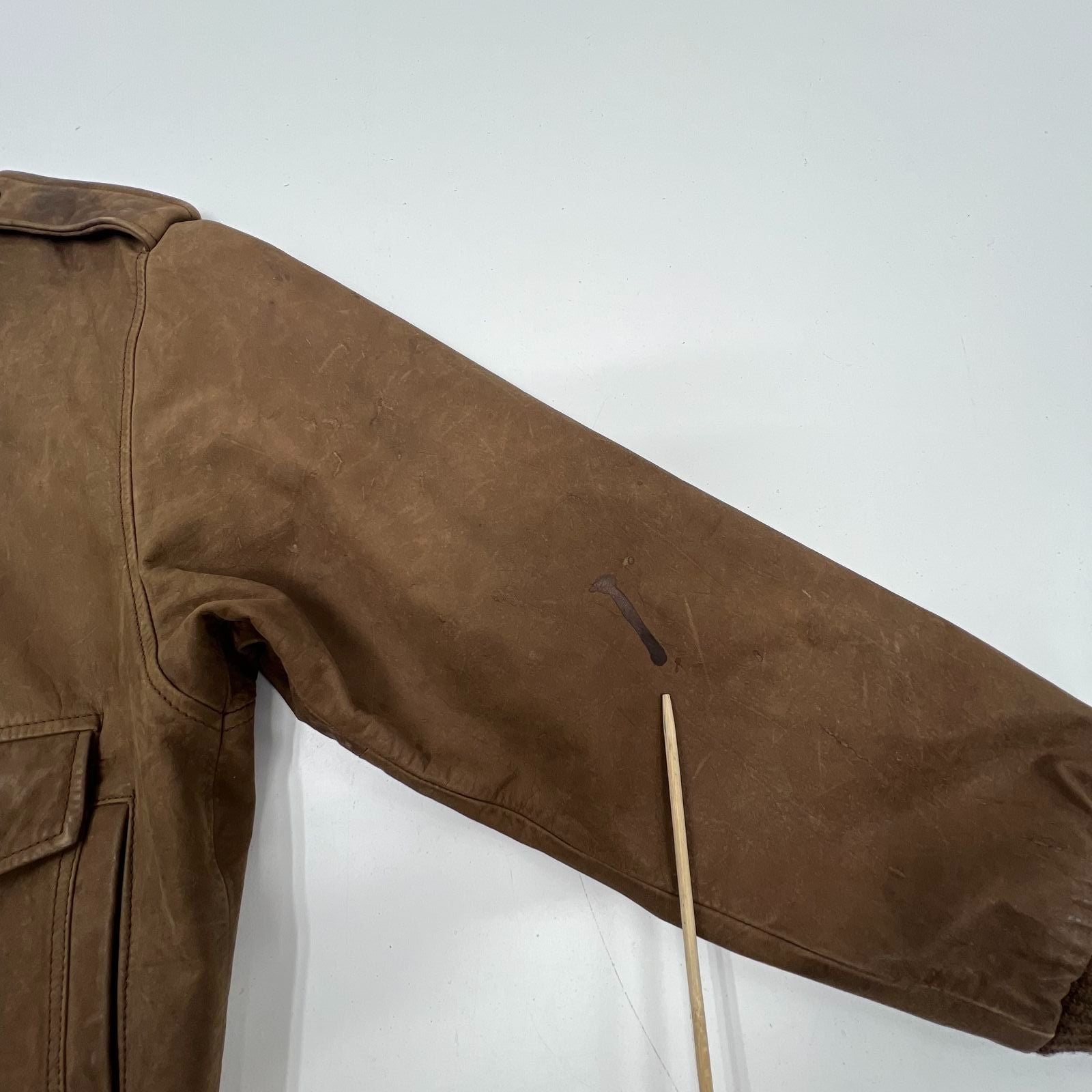 Burma Run Brown Vintage 80s Distressed Leather Bomber Flight Jacket Men's L