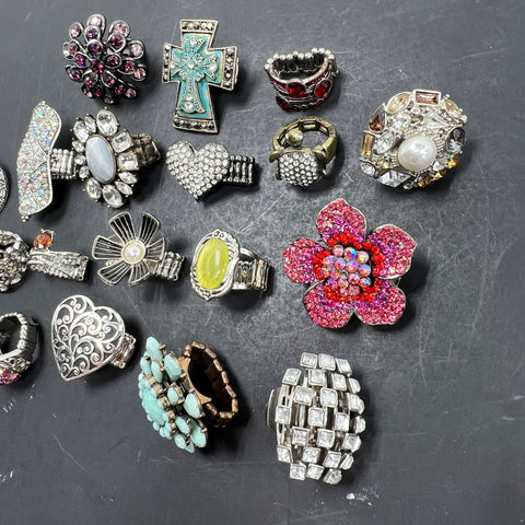 Lot of 23 Costume Jewelry Stretch Rings Rhinestone Faux Turquoise Heart Flower
