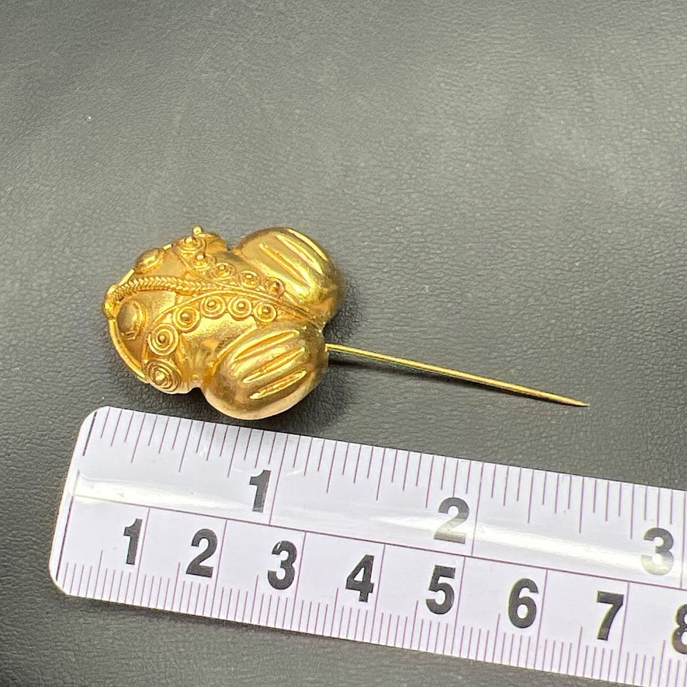 French Style Gold Tone Frog Pin