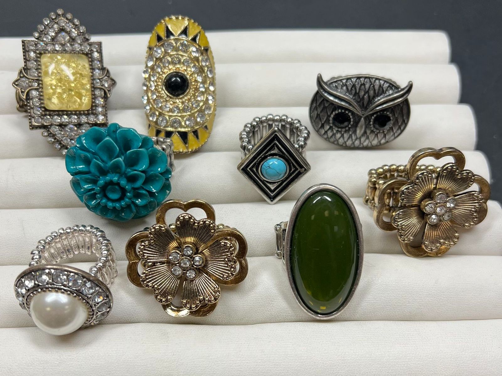 Lot of 9 Costume Cocktail Rings Elastic Large