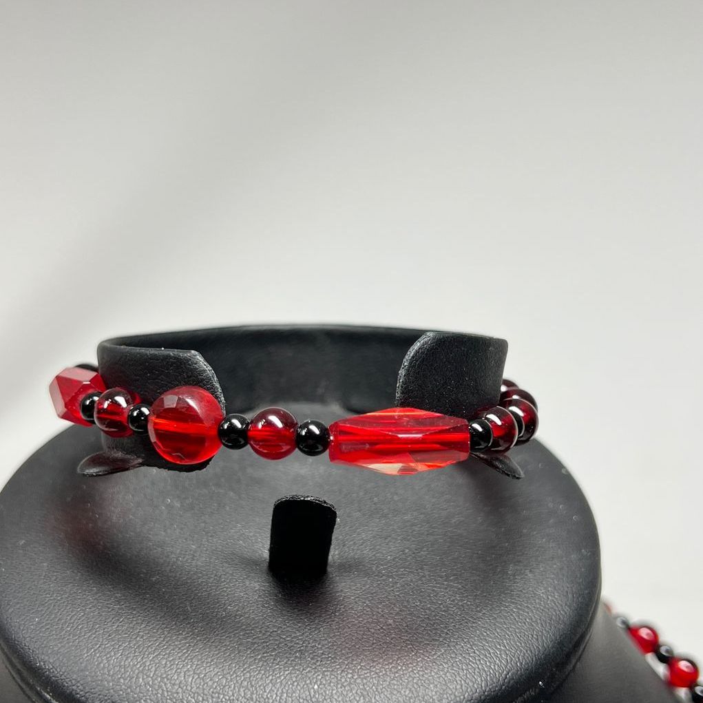 Red & Black Glass Beaded Bracelet Earrings Necklace Set