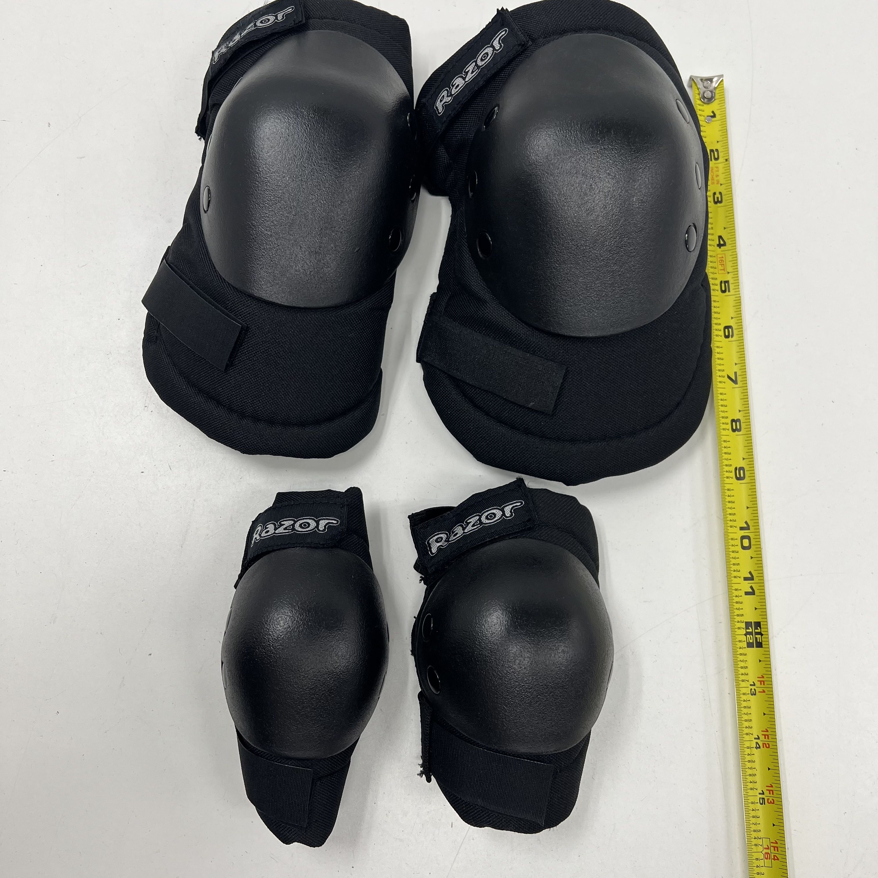 Razor Black Vintage Y2K Protective Elbow & Knee Pads Set Youth Medium
