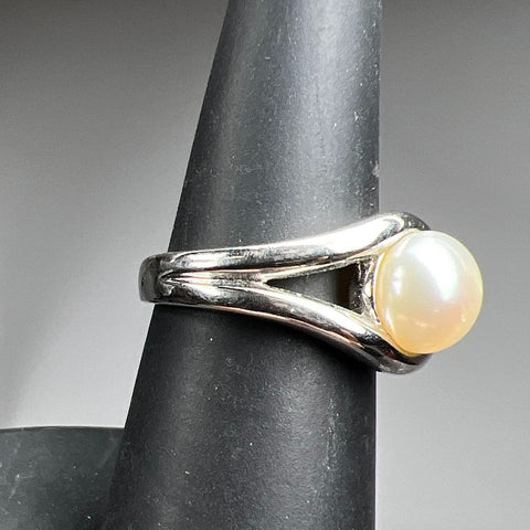 925 Sterling Silver Pearl Ring Size 6 5g