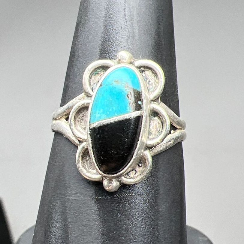 Sterling Silver Turquoise and Black Stone Ring Size 6