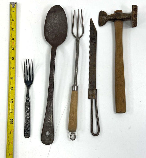 Vintage National No 3 Skillet + Grill-It Cast Iron Broiler Lot Kitchenware