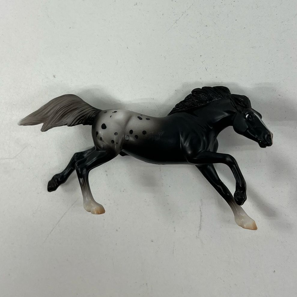 Collectible Breyer Miniature Plastic Brown Horses & Dog Toys Lot