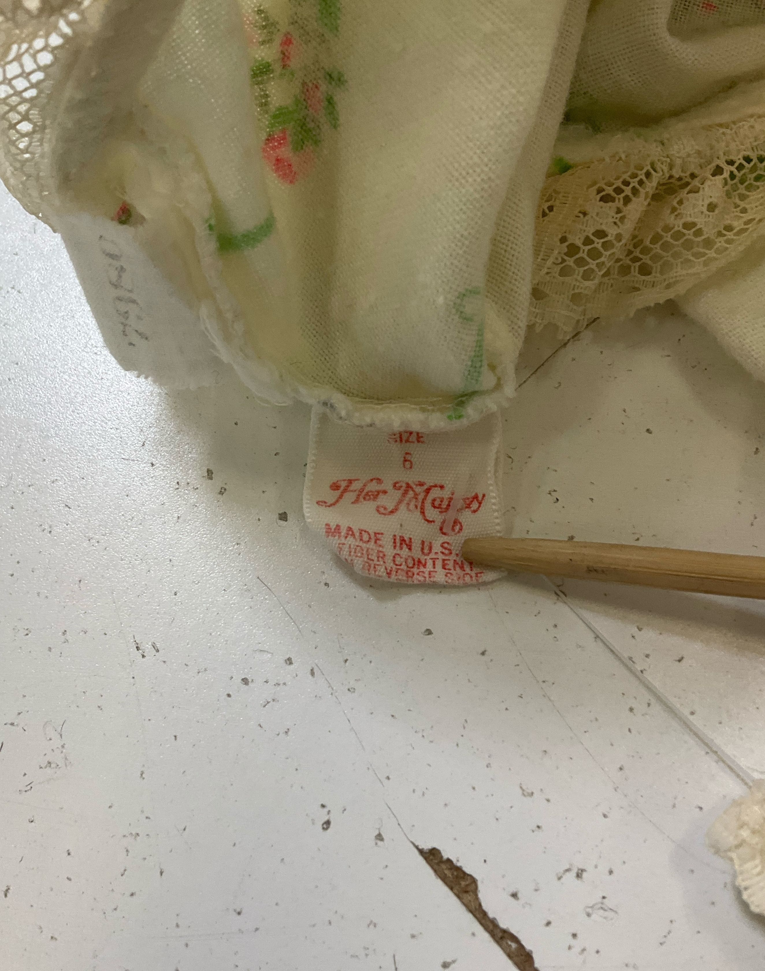 Her Majesty White Pink Floral Green Striped Flannel Nightgown Girl's 6 Vintage