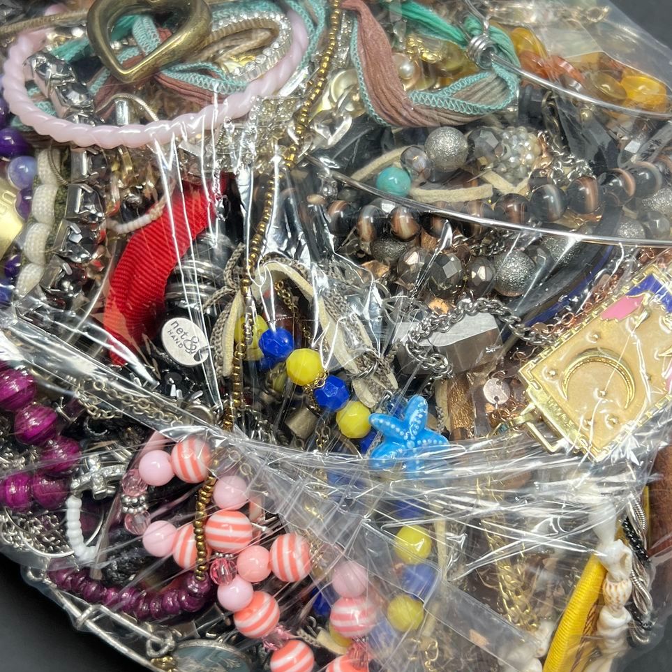 5 Lbs Costume Jewelry Grab Bag