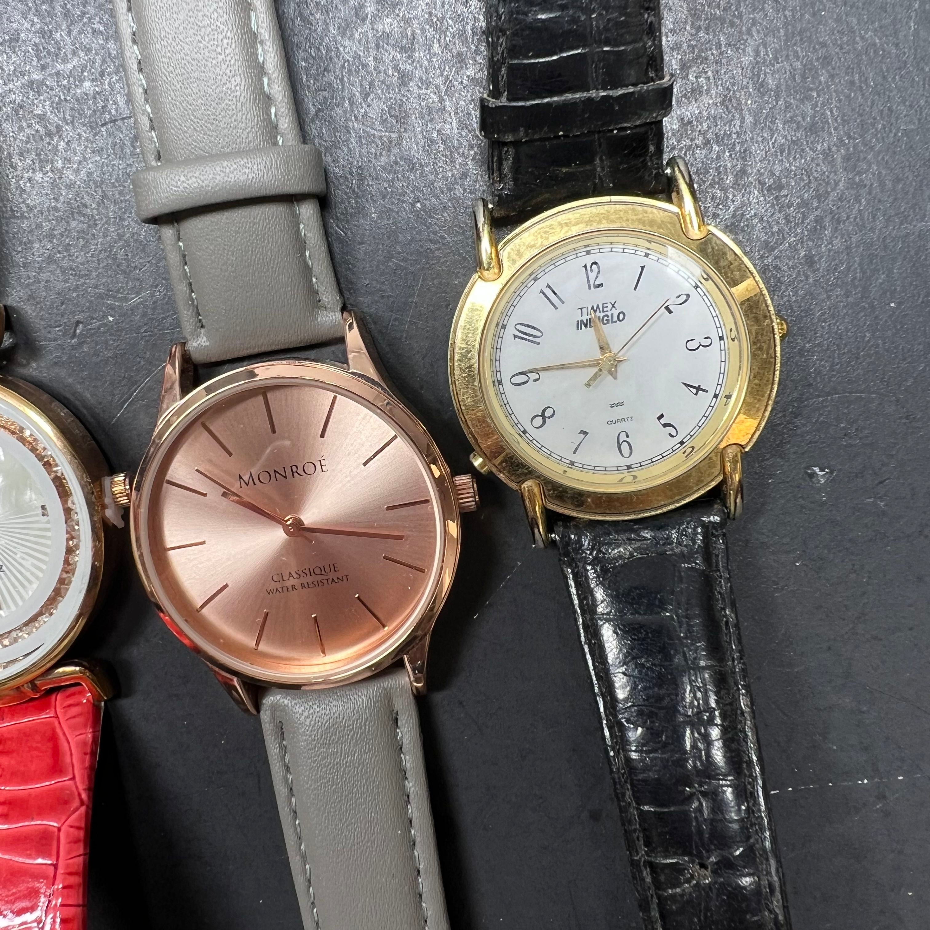 Lot of 6 Women's Watches Analog Mixed Brands Working